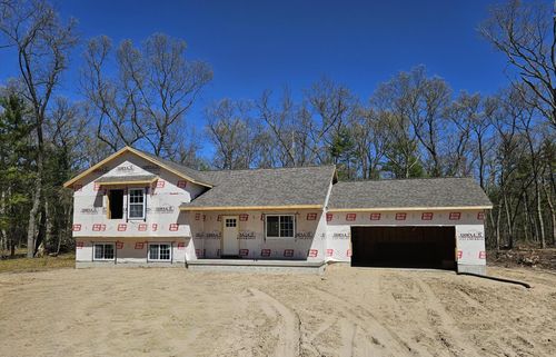 6810 Staple Rd, Twin Lake, MI, 49457-9057 | Card Image