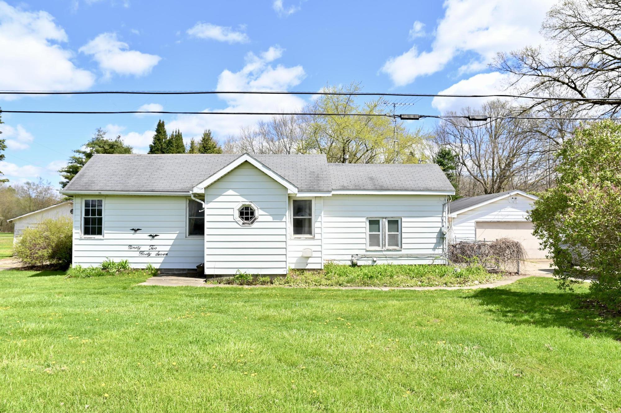 Linden Rd, Swartz Creek, MI 48473