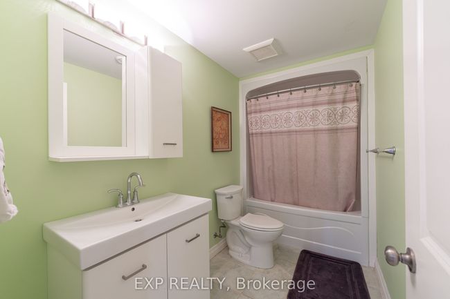 686 Warner Rd, House other with 6 bedrooms, 4 bathrooms and 6 parking in Niagara On The Lake ON | Image 39