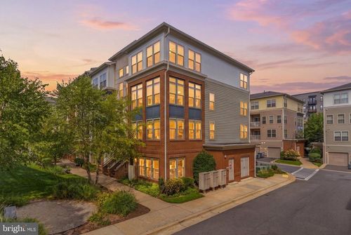 35-a-123 Copley Cir, GAITHERSBURG, MD, 20878-4664 | Card Image