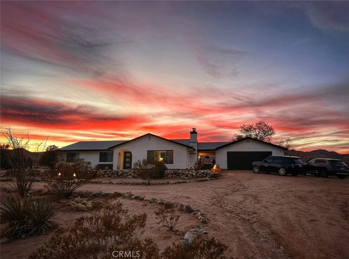 1212 Acoma Trl, Landers, CA, 92285-1928 | Card Image