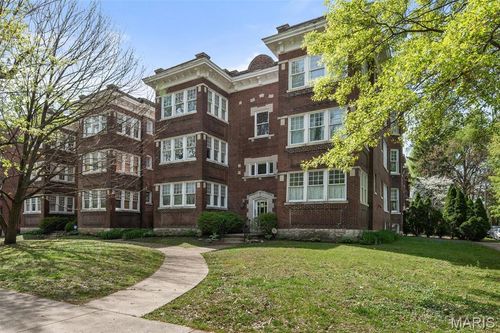1w-2056 Lafayette Avenue, St Louis, MO, 63104 | Card Image