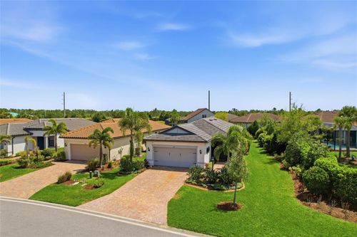 7017 Hanover Ct, BRADENTON, FL, 34202-2714 | Card Image