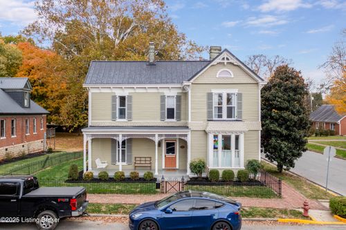 113 S 3rd St, Bardstown, KY, 40004-1028 | Card Image