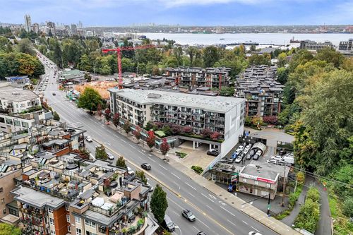 215-725 Marine Dr, North Vancouver, BC, V7M0G2 | Card Image