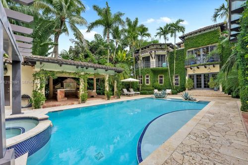 5746 Sw 100th St, Pinecrest, FL, 33156-2015 | Card Image