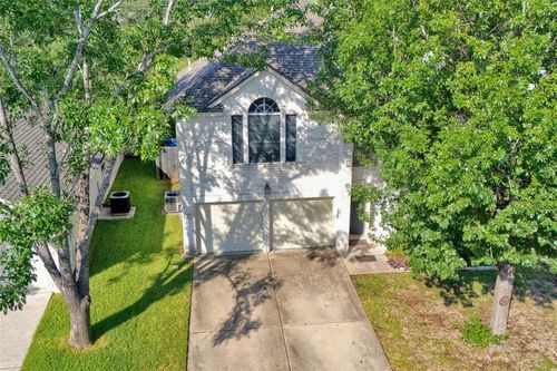 6004 Mesa Verde Cir, Austin, TX, 78749-4215 | Card Image