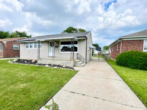 25534 Normandy St, Roseville, MI, 48066-3910 | Card Image