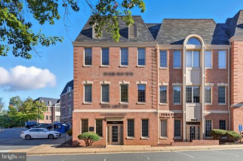 2a-7004 Little River Tpke, ANNANDALE, VA, 22003-5965 | Card Image