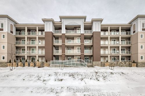 117-17 Spooner Cres, Collingwood, ON, L9Y1T3 | Card Image