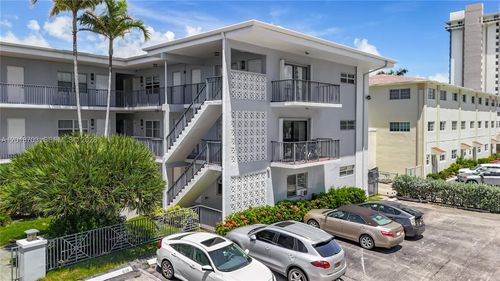 s102-2600 S Ocean Dr, Hollywood, FL, 33019-2751 | Card Image