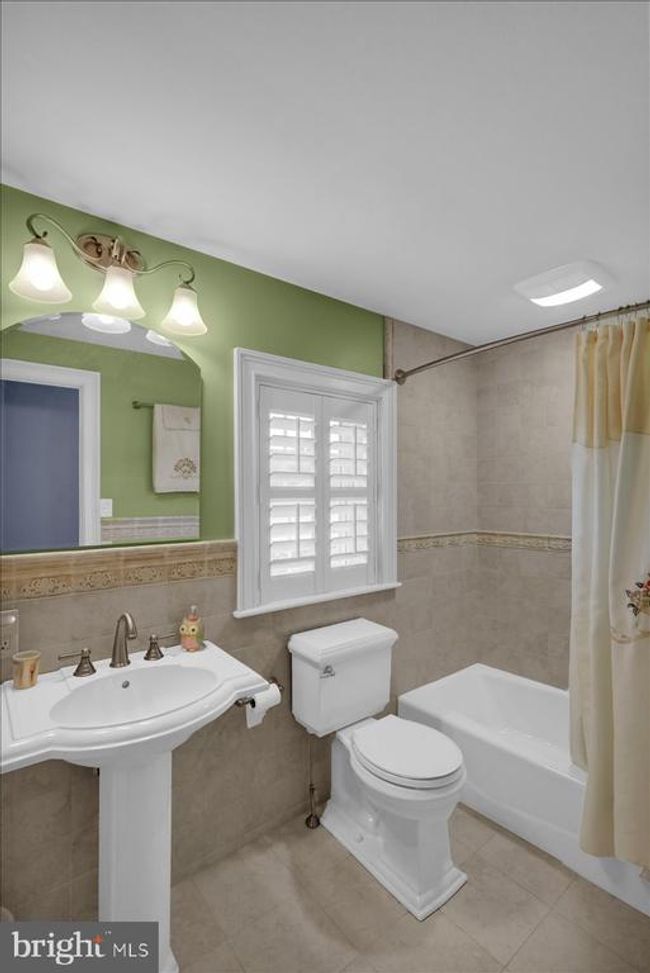 1408 Dogwood Dr, House other with 4 bedrooms, 3 bathrooms and null parking in West Lawn PA | Image 32