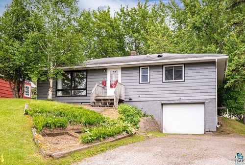 126 E Niagara St, Duluth, MN, 55811-2368 | Card Image