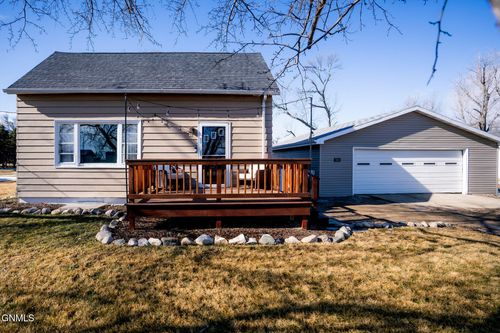 504 3rd Avenue N, Wimbledon, ND, 58492 | Card Image
