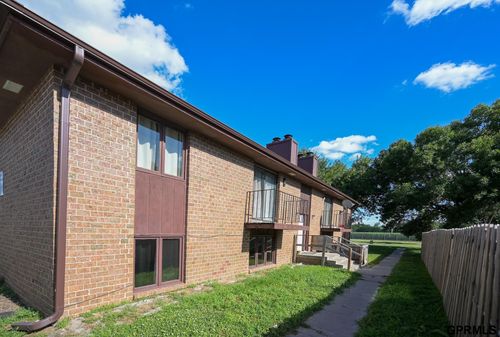 4228 Huntington Ave, Lincoln, NE, 68504-3830 | Card Image