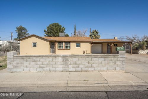 1809 Missouri Ave, Las Cruces, NM, 88001-5226 | Card Image