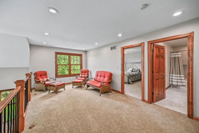 W226N3550 Wethersfield Road, House other with 5 bedrooms, 3 bathrooms and null parking in Pewaukee WI | Image 28