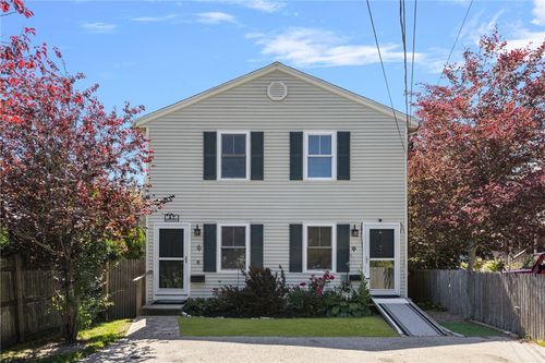 47 North Rd, Jamestown, RI, 02835-1433 | Card Image