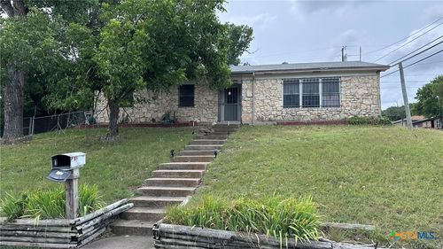 1002 S 27th St, Copperas Cove, TX, 76522-3455 | Card Image