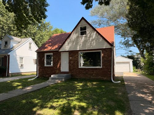 4516 N 44th St, Milwaukee, WI, 53218-5244 | Card Image