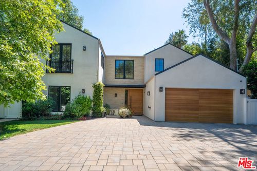 5266 Vanalden Ave, Tarzana, CA, 91356 | Card Image