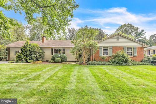 629 S Spruce St, LITITZ, PA, 17543-2802 | Card Image