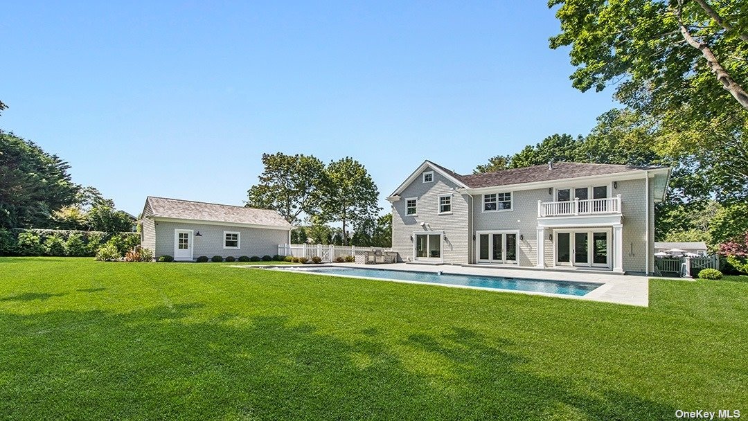 Pelletreau St, Southampton, NY 11968
