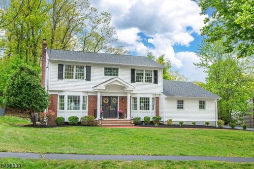 17 Westover Ter, West Caldwell, NJ, 07006-7721 | Card Image