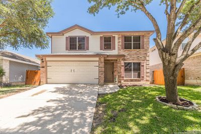 2623 Hunt St, House other with 4 bedrooms, 2 bathrooms and null parking in New Braunfels TX | Image 2