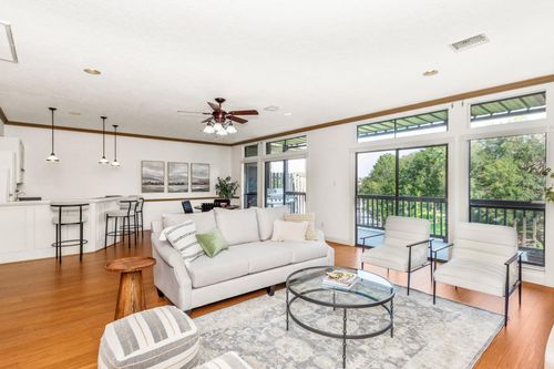 2729 Lighthouse Dr, Houston, TX, 77058-4317 | Card Image