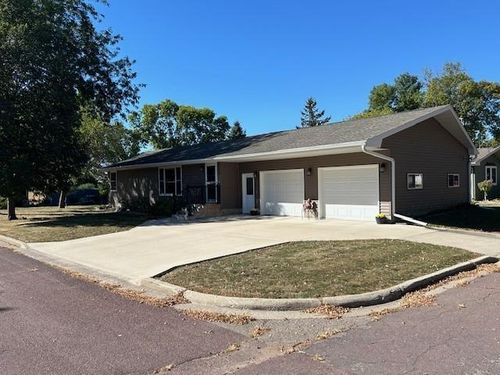 456 Cedar Ave, Westbrook, MN, 56183-9772 | Card Image