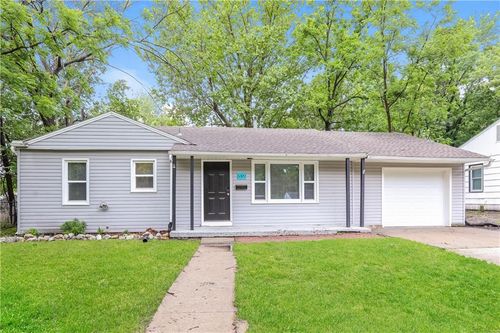 5302 N Garfield Ave, Kansas City, MO, 64118-5871 | Card Image