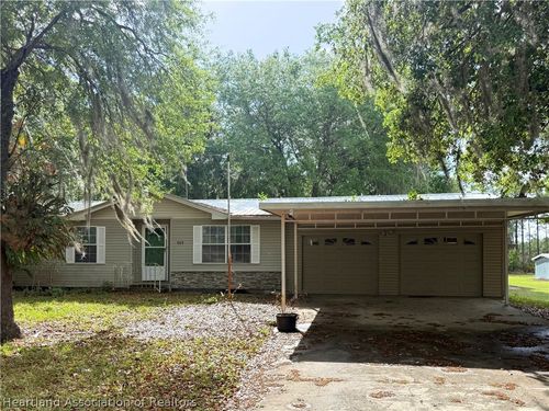 5719 Wolf Lake Rd, Sebring, FL, 33875-8056 | Card Image
