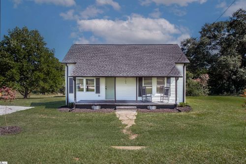 105 E Beattie Street, Liberty, SC, 29657 | Card Image