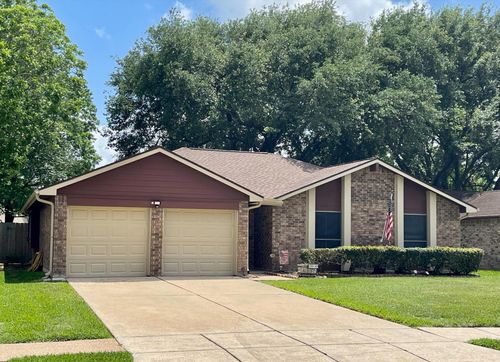 2919 Laurelridge Drive, League City, TX, 77573 | Card Image