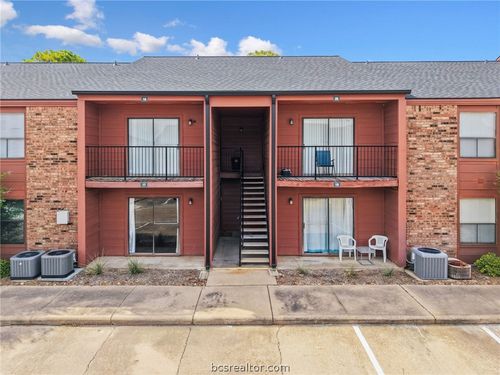 17-904 University Oaks Blvd, College Station, TX, 77840-7502 | Card Image