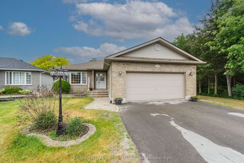 20 Stonegate Cres, Frankford, ON, K0K2C0 | Card Image