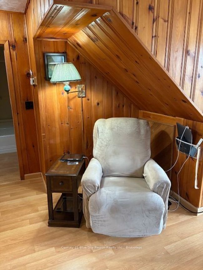 4 Springgarden Ave, House other with 4 bedrooms, 2 bathrooms and 4 parking in Temagami ON | Image 5