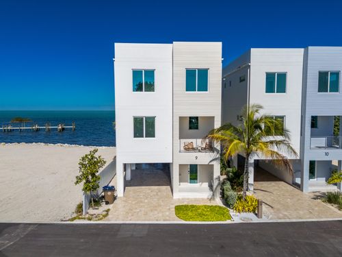 9-990 41st Street Gulf, Marathon, FL, 33050-2325 | Card Image