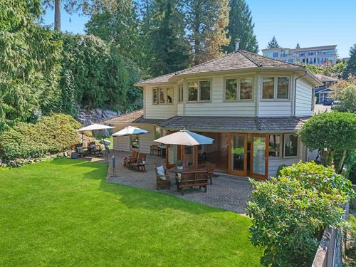 5475 Greenleaf Rd, West Vancouver, BC, V7W1N5 | Card Image