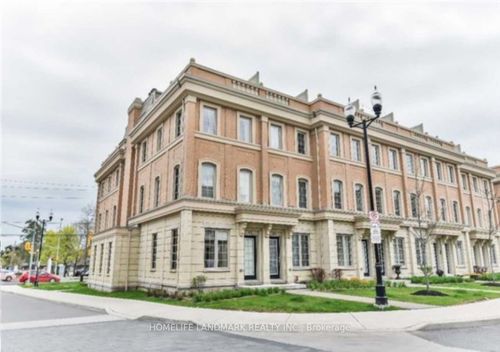 65 Hargrave Lane, Toronto, ON, M4N0A4 | Card Image