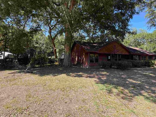 5244 Suwanee St, Milton, FL, 32583 | Card Image