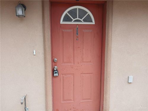 2101 Bahamas Dr, Edinburg, TX, 78541-4184 | Card Image