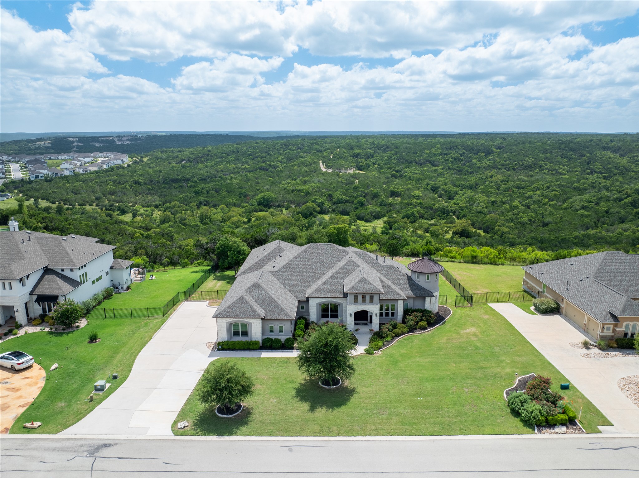 Dream Catcher Dr, Leander, TX 78641