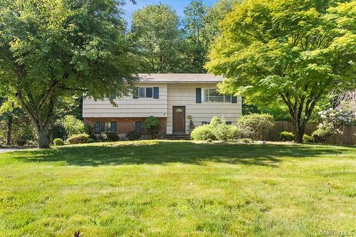 31 Amarillo Drive, Clarkstown, NY, 10954 | Card Image