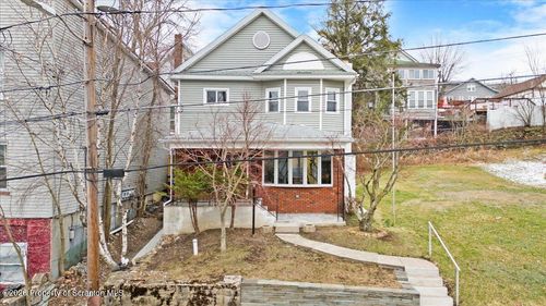 138 Spring St, Carbondale, PA, 18407-2455 | Card Image