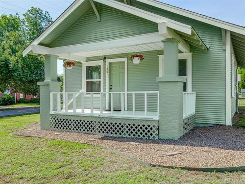 1801 W Warner Ave, Guthrie, OK, 73044-2241 | Card Image