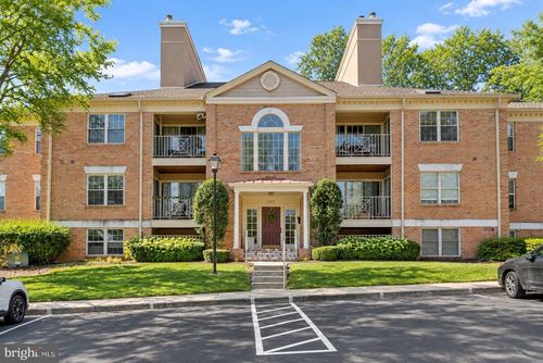 303-14210 Dove Creek Way, SPARKS GLENCOE, MD, 21152-8811 | Card Image