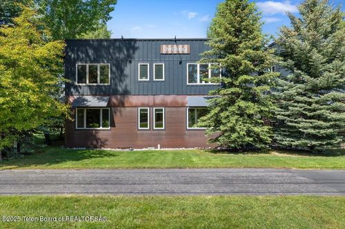 101-1921 N Moose Wilson Rd, Wilson, WY, 83014-9712 | Card Image