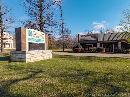 1328 W Main St, Antlers, OK, 74523-2016 | Card Image